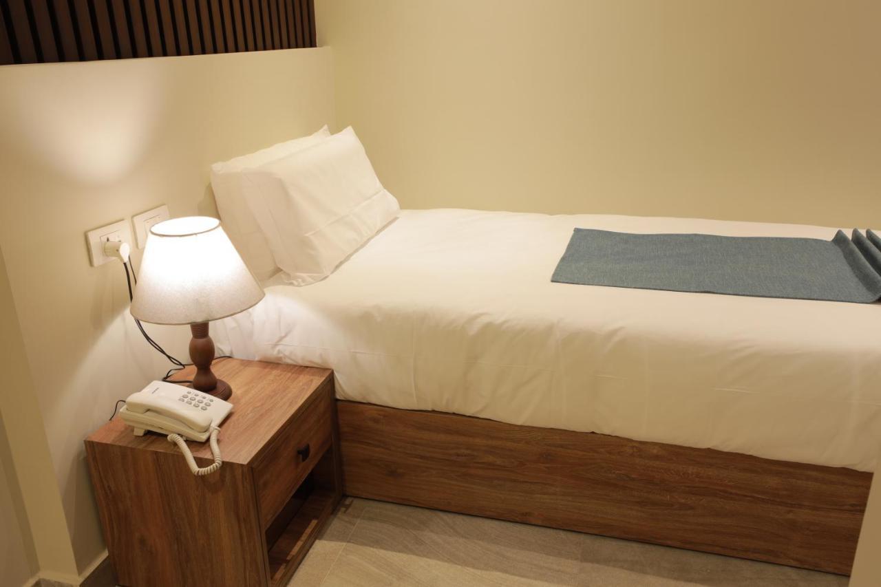 New Pyramid Front Hotel Al Kawm al Akhdar 외부 사진
