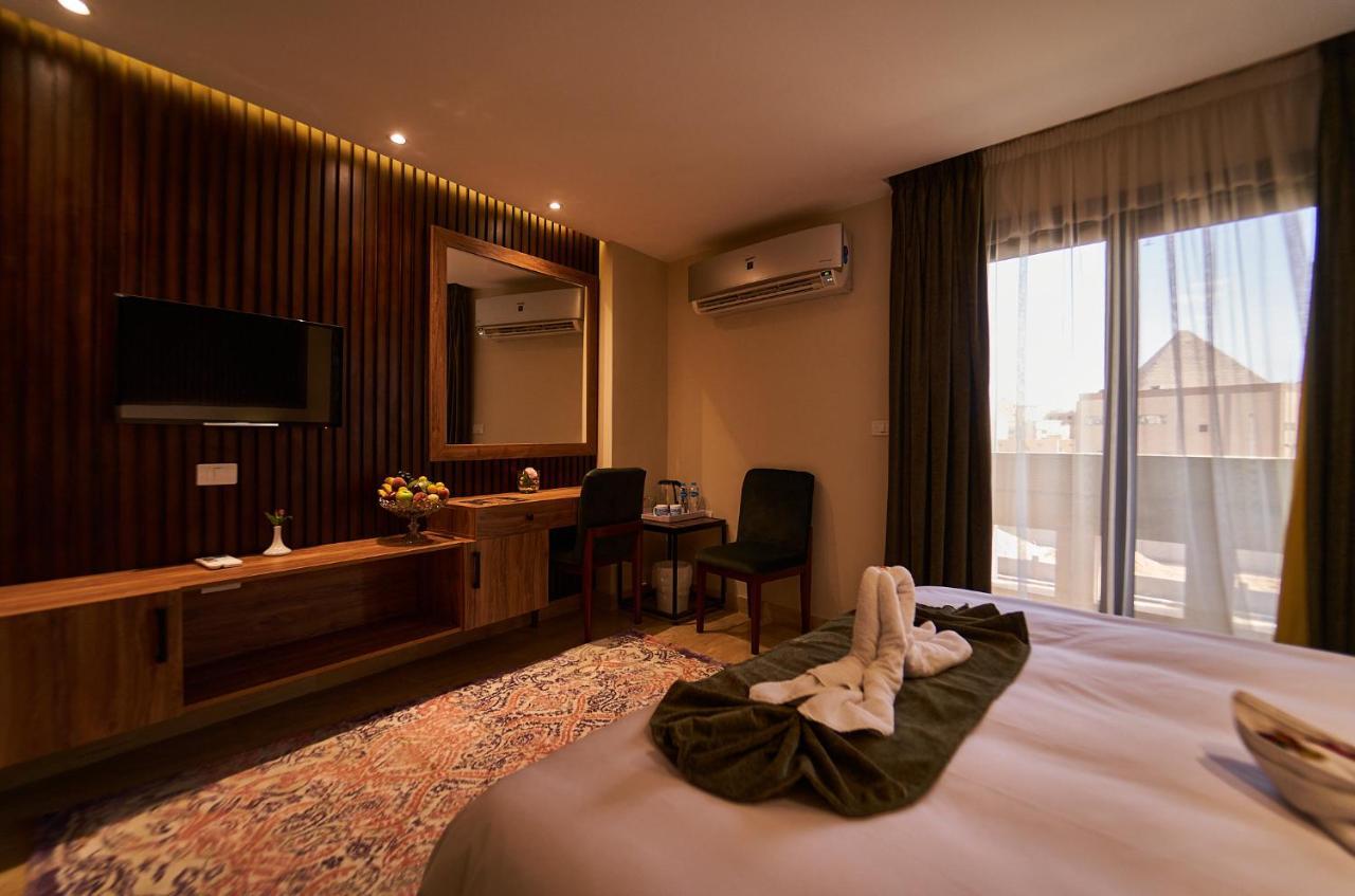 New Pyramid Front Hotel Al Kawm al Akhdar 외부 사진